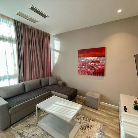 Premium City Studio & Suite Тирана Экстерьер фото