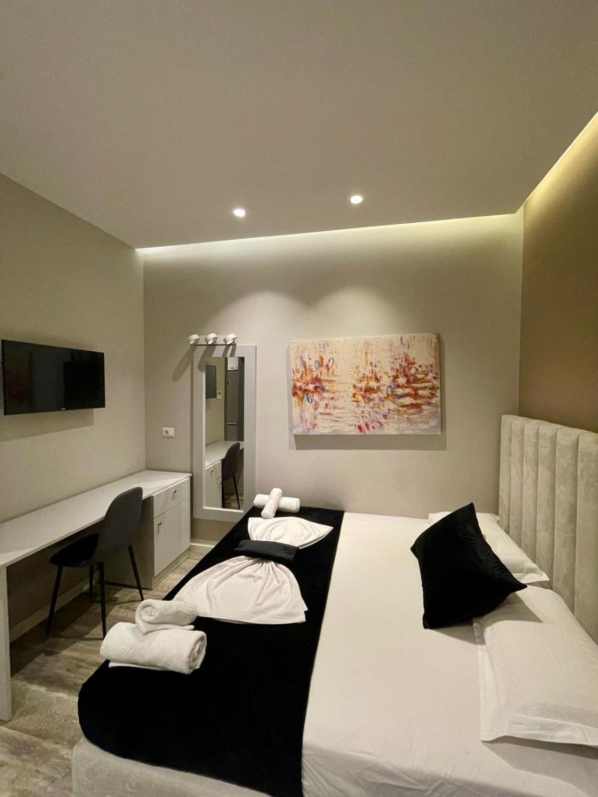Premium City Studio & Suite Тирана Экстерьер фото