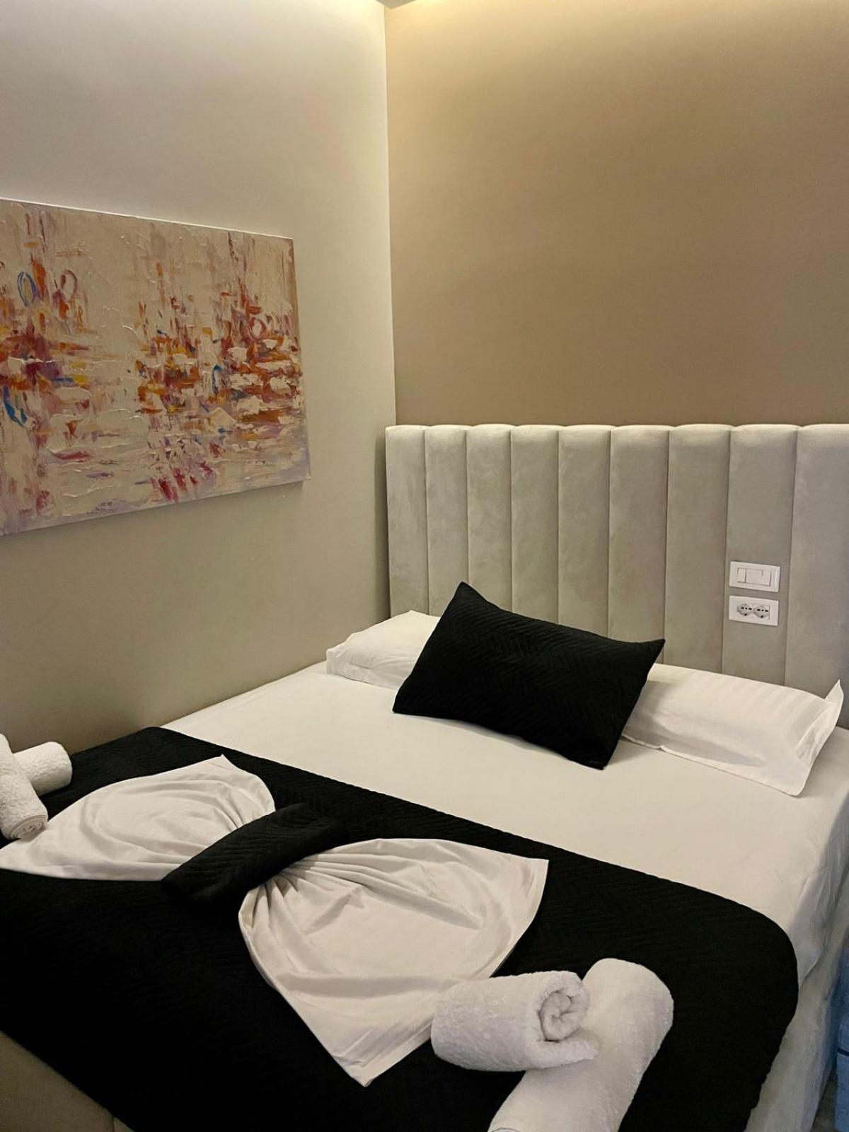 Premium City Studio & Suite Тирана Экстерьер фото