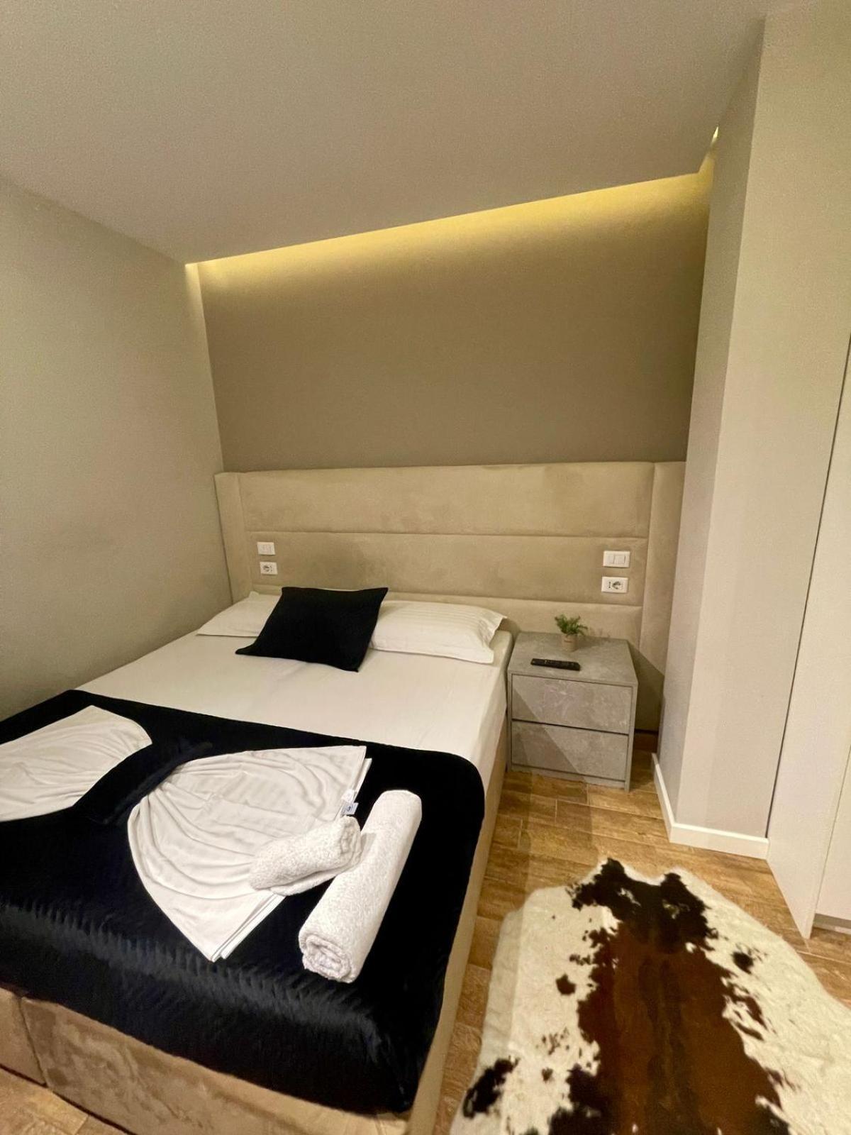 Premium City Studio & Suite Тирана Экстерьер фото